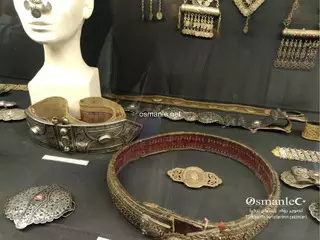 متحف أولو أوماي للألبسة والمجوهرات العثمانية