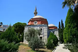 مسجد فيروز بك - كورشونلو